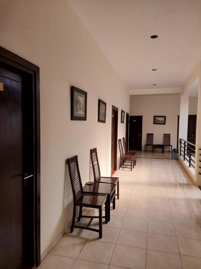 The Kirana Purnama Semarang Exterior foto