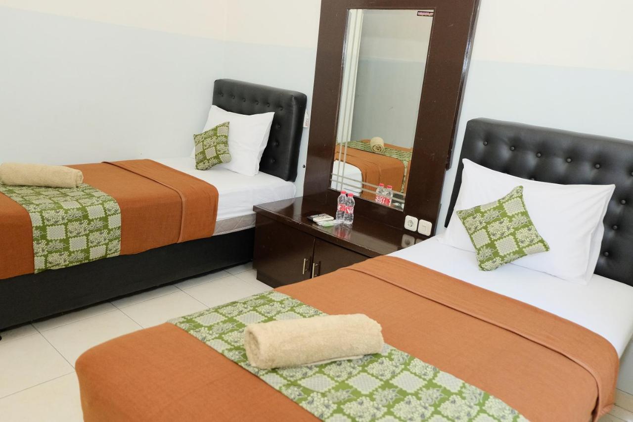 The Kirana Purnama Semarang Exterior foto
