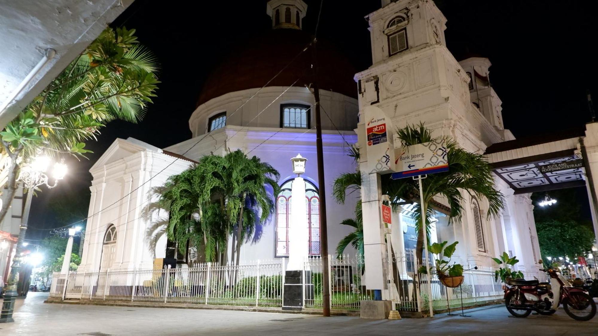 The Kirana Purnama Semarang Exterior foto
